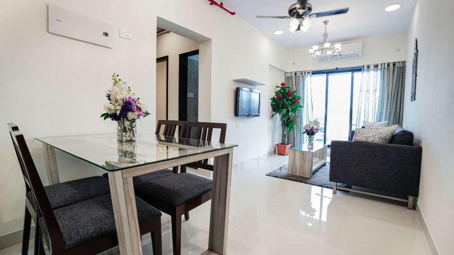 VKLAL HARI Living Room